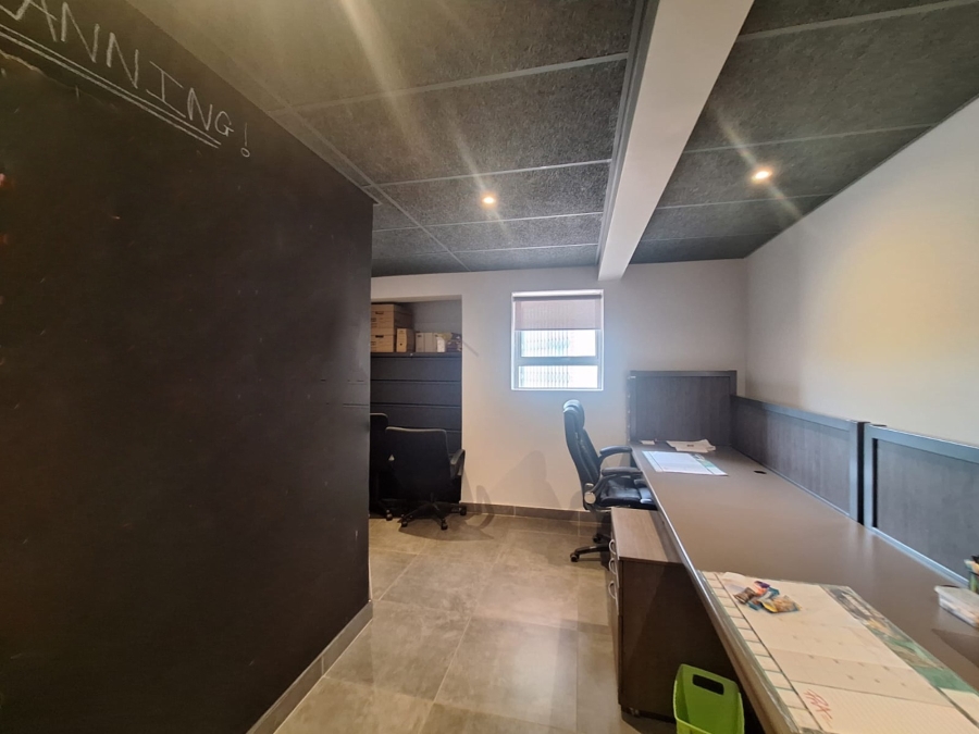 To Let commercial Property for Rent in Melodie North West